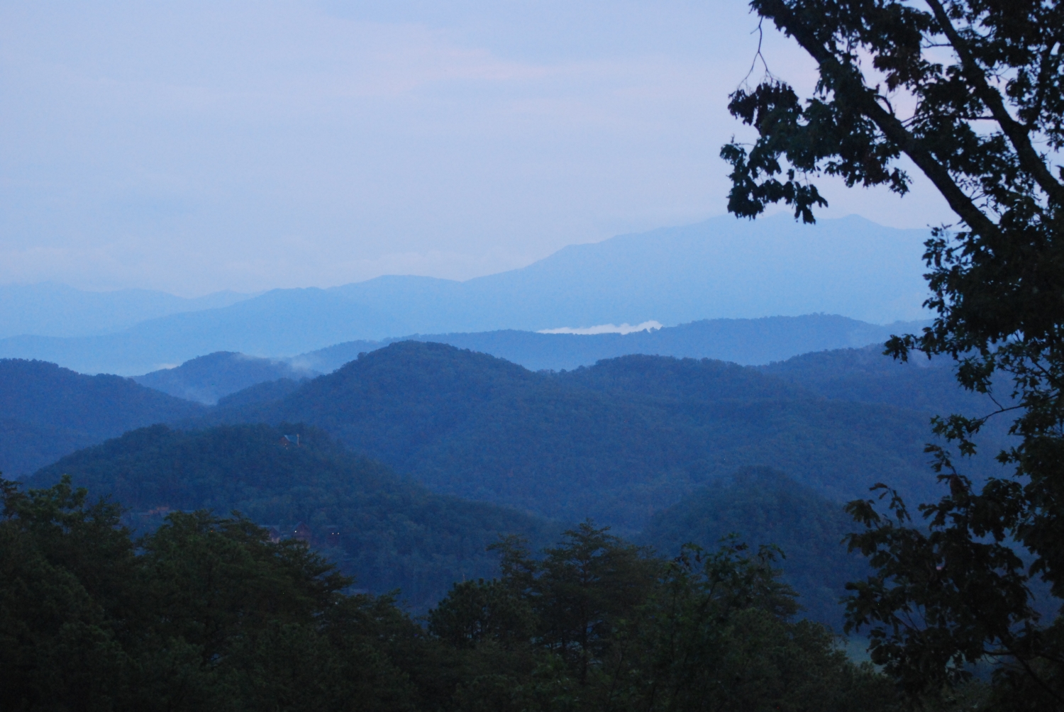 Cabin Fever Vacations Pigeon Forge Gatlinburg Tn Travel World